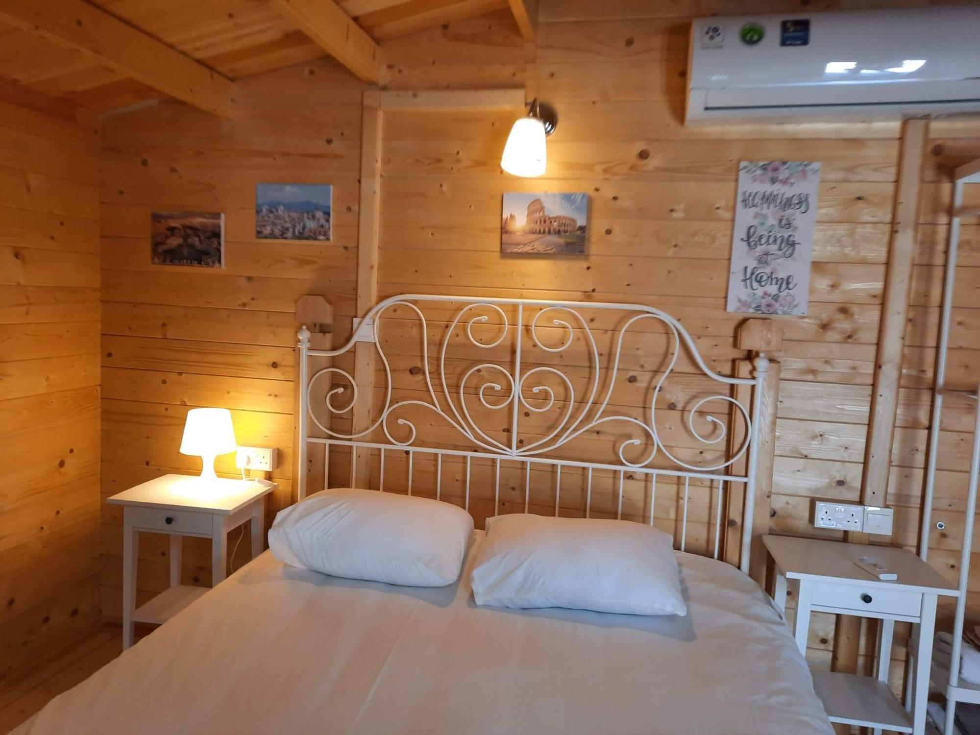 ホテル Cyprus Glamping Park Agios Theodoros 部屋 写真