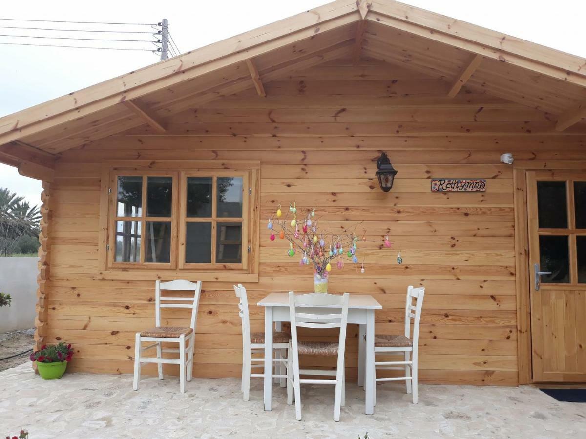 ホテル Cyprus Glamping Park Agios Theodoros エクステリア 写真
