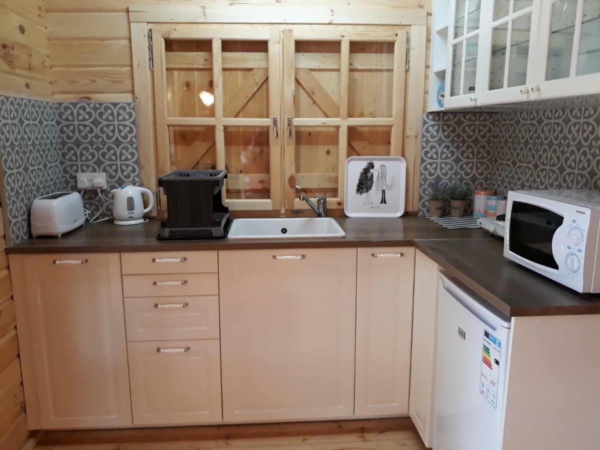 ホテル Cyprus Glamping Park Agios Theodoros エクステリア 写真