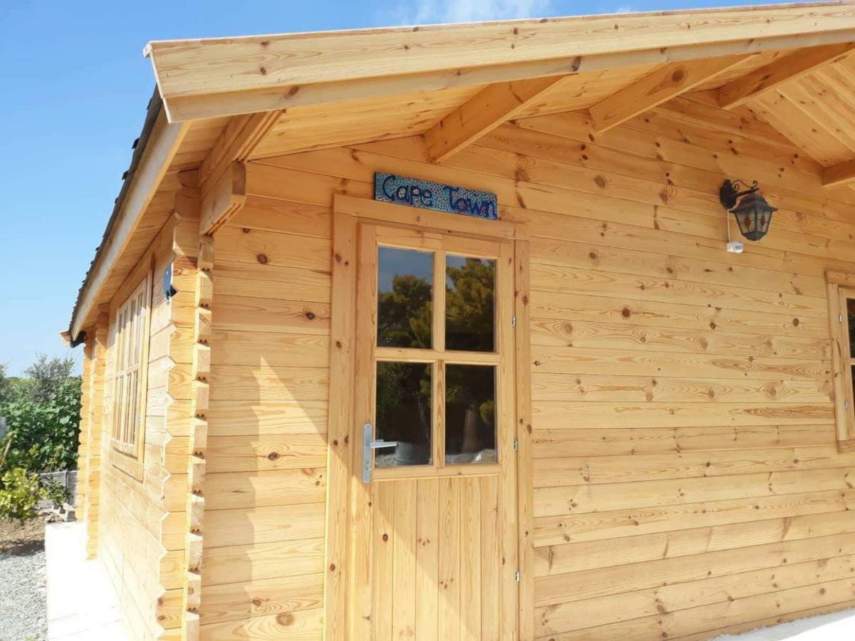 ホテル Cyprus Glamping Park Agios Theodoros エクステリア 写真