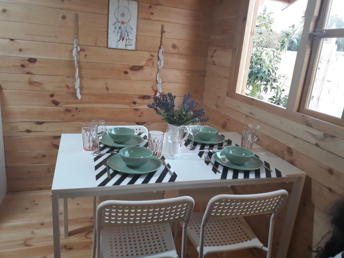 ホテル Cyprus Glamping Park Agios Theodoros エクステリア 写真